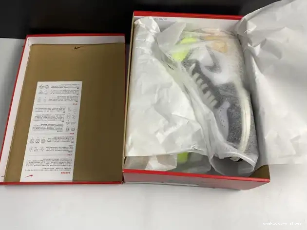 Rep JORDAN 1 OG AIR 555088-118 HIGH RETRO 'VOLT GOLD' 0506